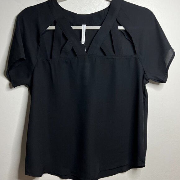 Grayson Threads Blouse NWT in Black Size M - Picture 4 of 5